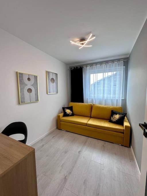 Апартаменты New Apart - Next To Sky Tower Вроцлав Экстерьер фото